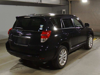 TOYOTA VANGUARD 2013
