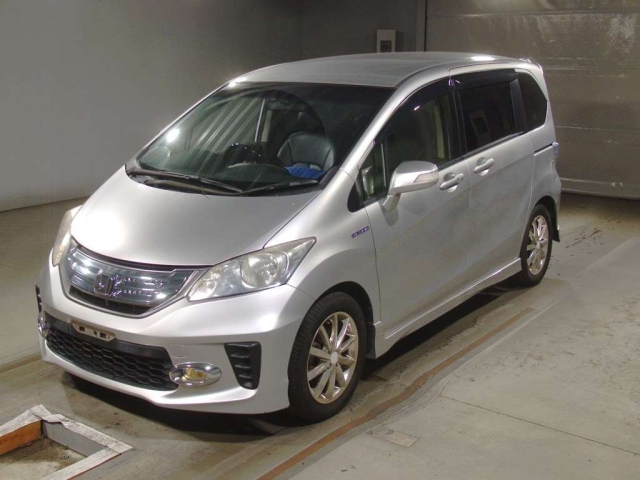 HONDA FREED 2012