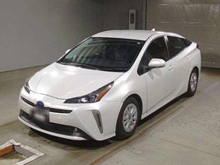 TOYOTA PRIUS 2021