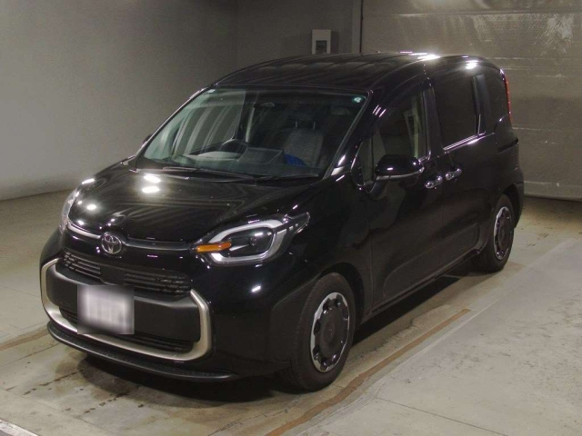 TOYOTA SIENTA 2024