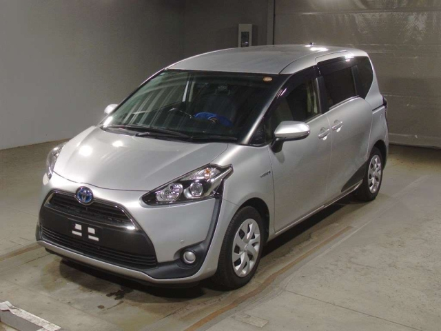 TOYOTA SIENTA 2016