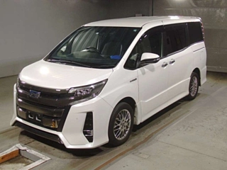TOYOTA NOAH 2020