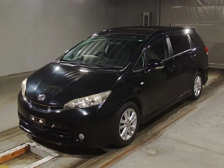 TOYOTA WISH 2009