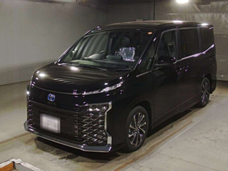 TOYOTA VOXY 2025