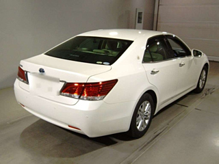 TOYOTA CROWN 2013