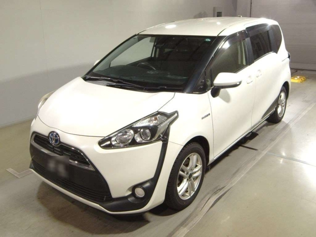 TOYOTA SIENTA 2018