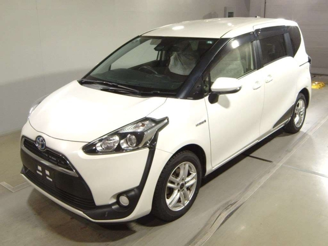 TOYOTA SIENTA 2018