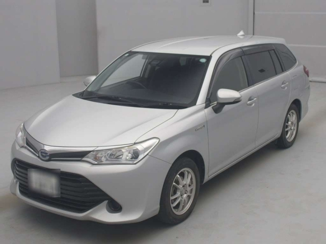TOYOTA COROLLA FIELDER 2015