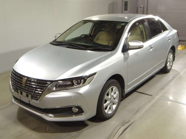 TOYOTA PREMIO 2016