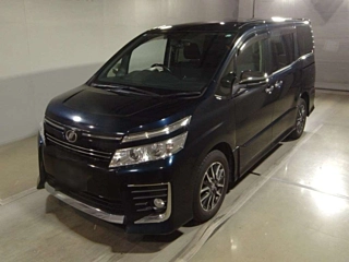 TOYOTA VOXY 2015