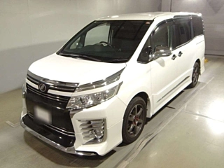 TOYOTA VOXY 2016