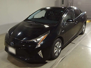 TOYOTA PRIUS 2016