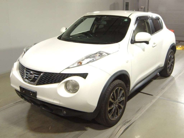 NISSAN JUKE 2013