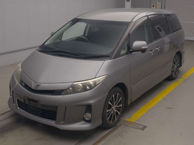 TOYOTA ESTIMA 2012