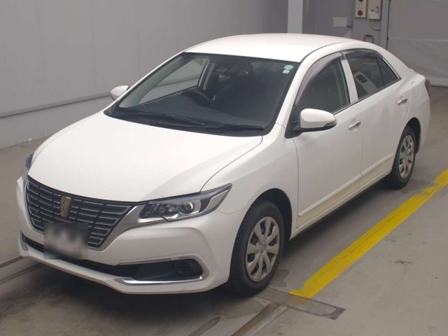 TOYOTA PREMIO 2020