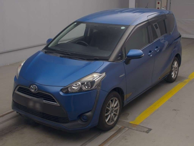 TOYOTA SIENTA 2015
