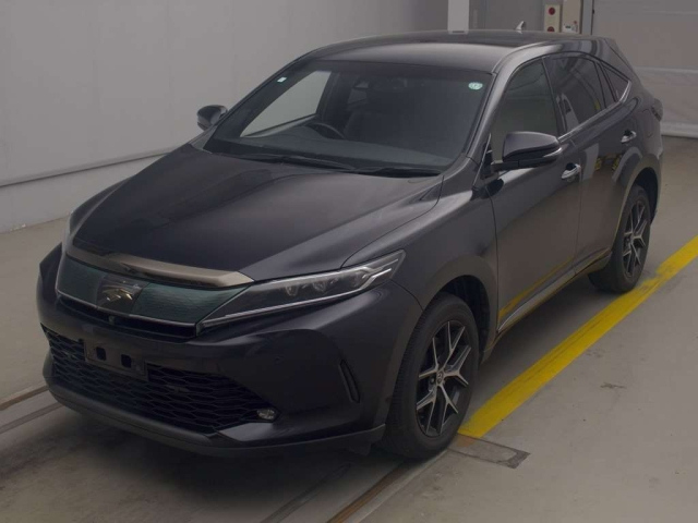 TOYOTA HARRIER 2019