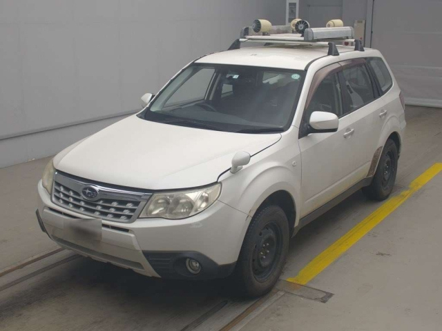 SUBARU FORESTER 2012