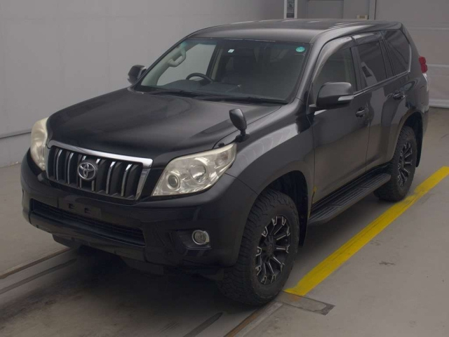TOYOTA LAND CRUISER PRADO 2011