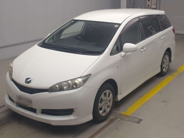 TOYOTA WISH 2010
