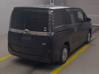 TOYOTA VOXY 2015