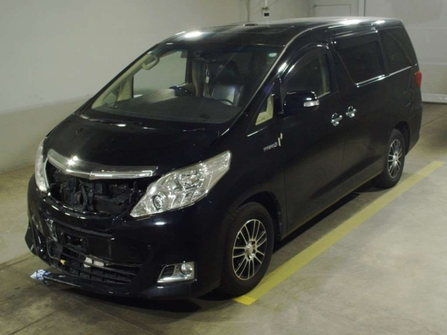 TOYOTA ALPHARD 2013