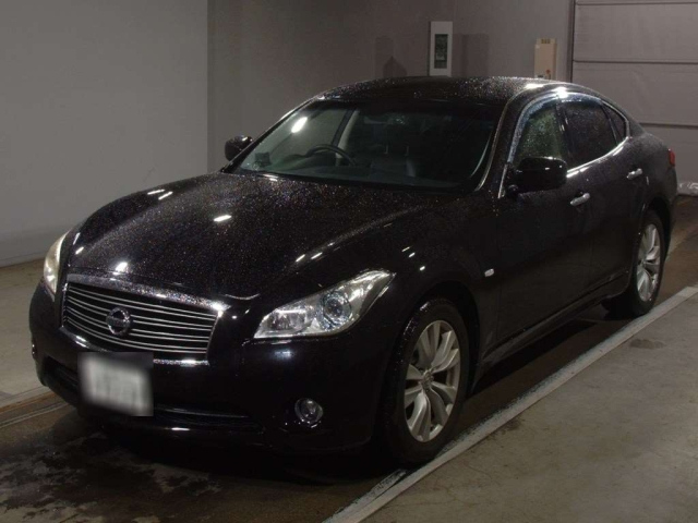 NISSAN FUGA 2011
