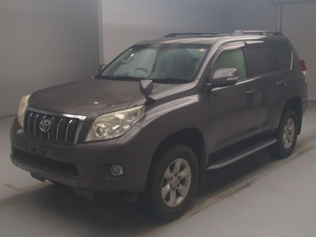 TOYOTA LAND CRUISER PRADO 2013
