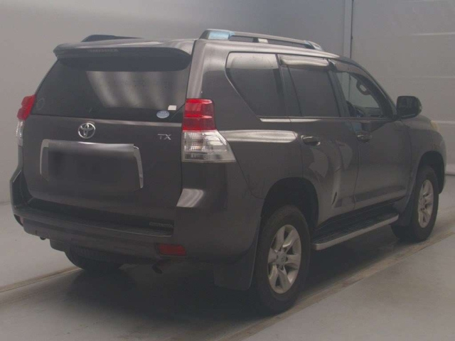TOYOTA LAND CRUISER PRADO 2013