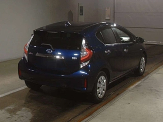TOYOTA AQUA 2018