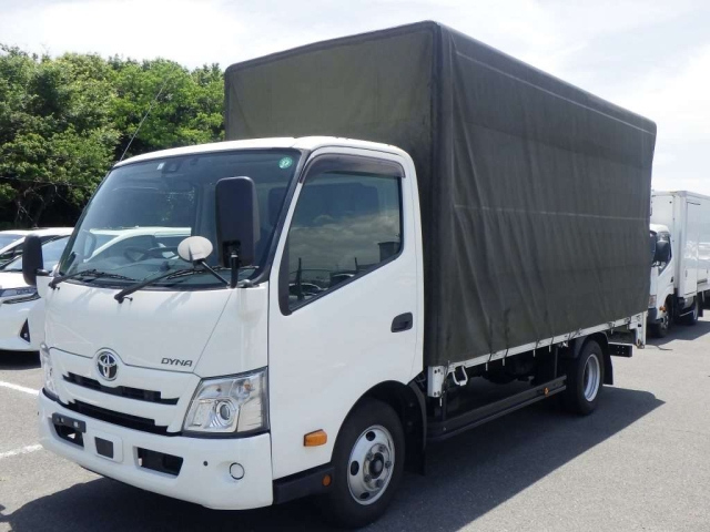 TOYOTA DYNA 2022