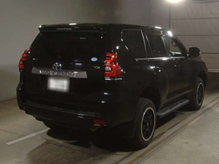 TOYOTA LAND CRUISER PRADO 2018