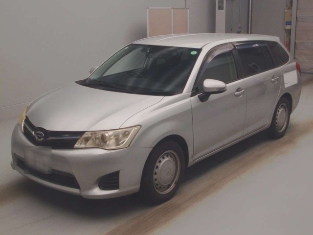 TOYOTA COROLLA FIELDER 2013