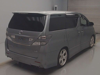 TOYOTA VELLFIRE 2011