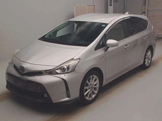 TOYOTA PRIUS ALPHA 2016