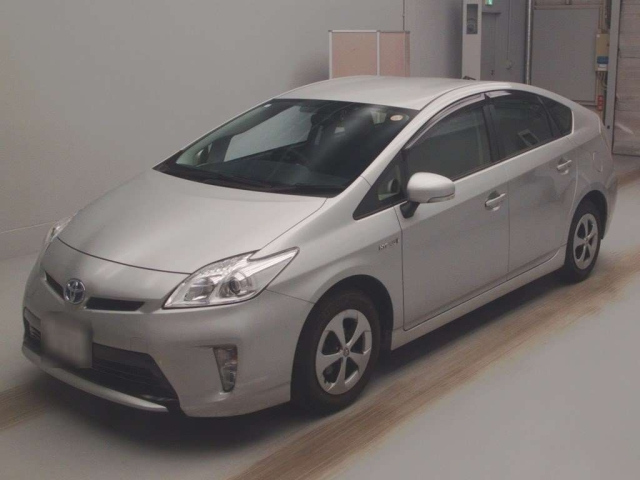 TOYOTA PRIUS 2014