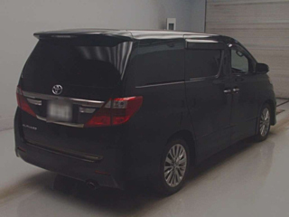 TOYOTA ALPHARD 2013
