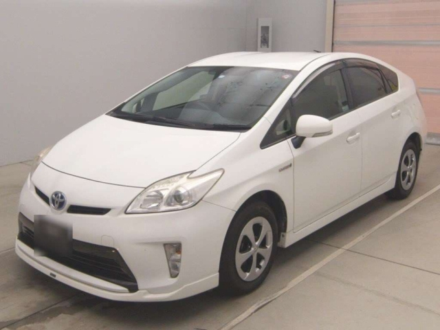 TOYOTA PRIUS 2012