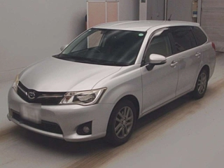TOYOTA COROLLA FIELDER 2013