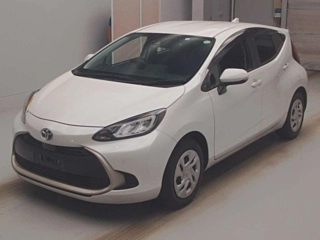 TOYOTA AQUA 2022
