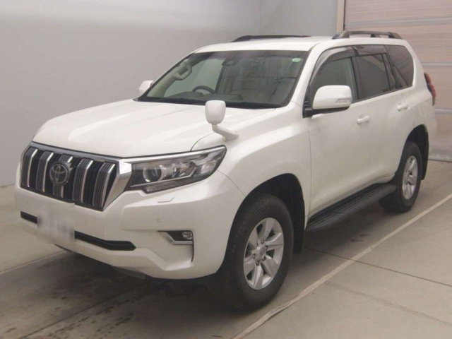 TOYOTA LAND CRUISER PRADO 2019