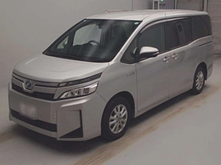 TOYOTA VOXY 2019