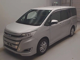 TOYOTA NOAH 2020