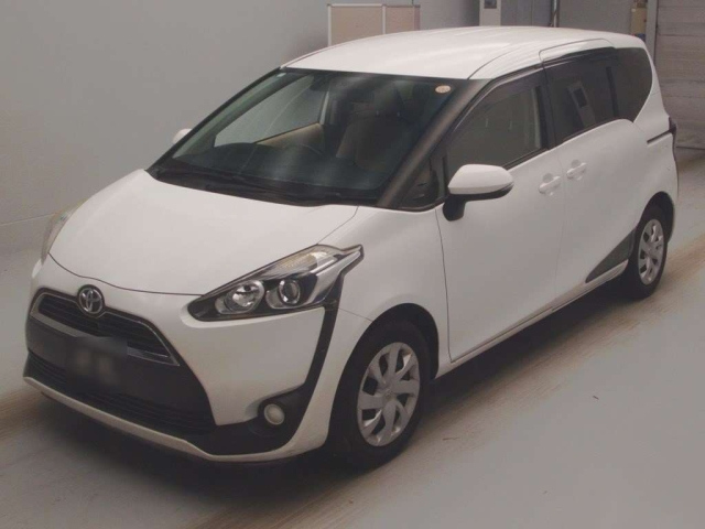 TOYOTA SIENTA 2018