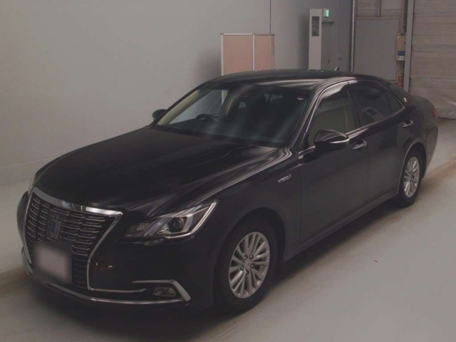 TOYOTA CROWN 2017