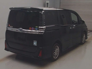 TOYOTA VOXY 2020