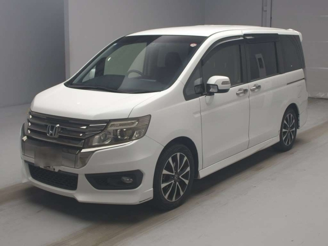 HONDA STEP WAGON 2012