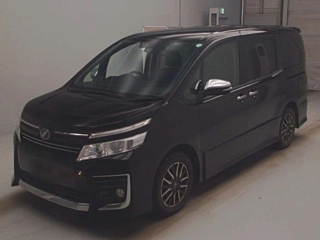 TOYOTA VOXY 2016