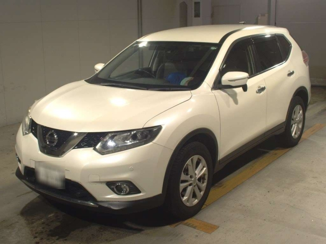 NISSAN X-TRAIL 2015