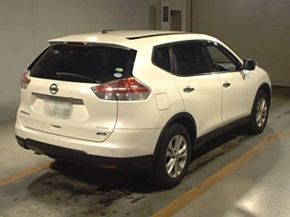 NISSAN X-TRAIL 2015